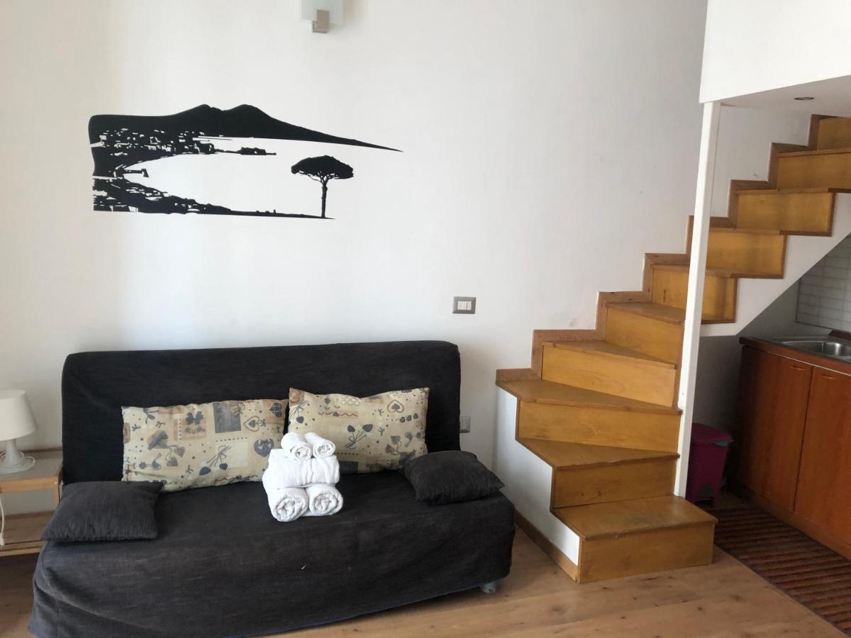 Bed and Breakfast Ale & Tizy House Napoli Esterno foto