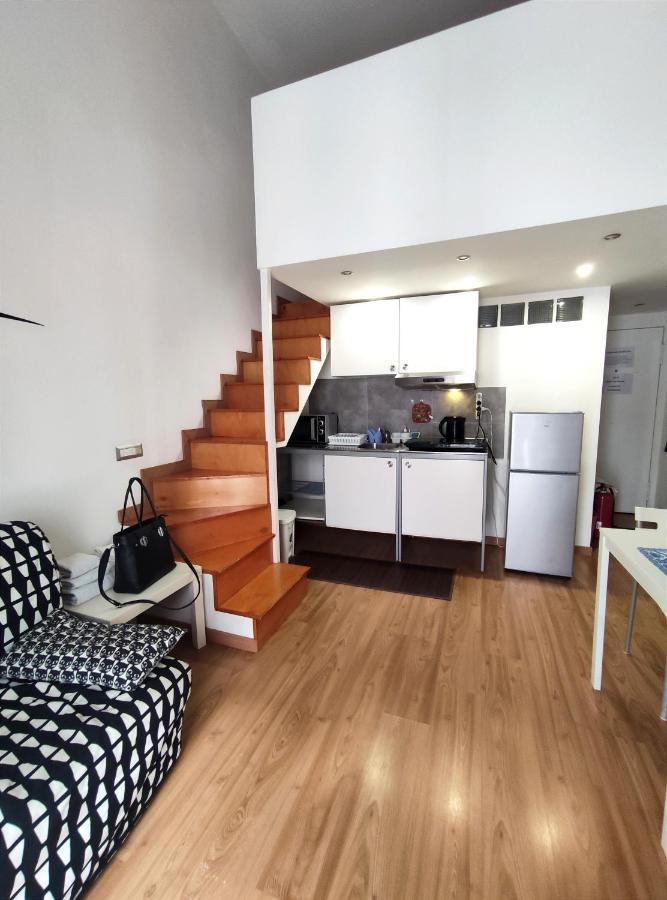 Bed and Breakfast Ale & Tizy House Napoli Esterno foto
