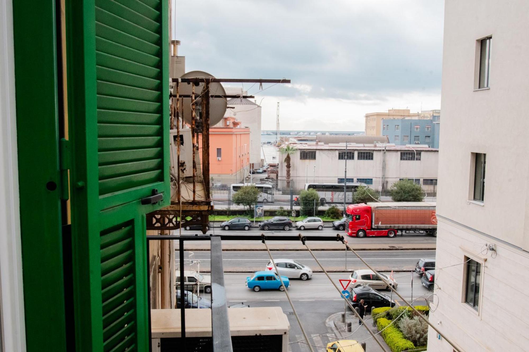 Bed and Breakfast Ale & Tizy House Napoli Esterno foto