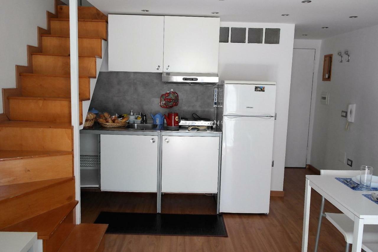 Bed and Breakfast Ale & Tizy House Napoli Esterno foto